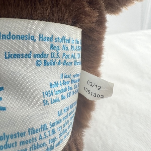 Build A Bear Chocolate Lab Produced March 2012 - Picture 9 of 10